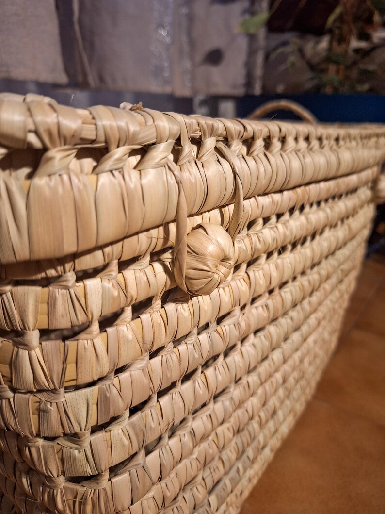Malle de rangement artisanal en osier