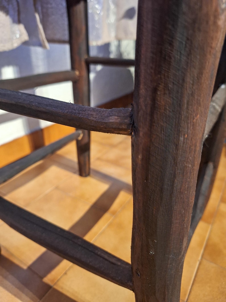 Tabouret de comptoir tressé à la main – Style Méditerranéen et Authentique