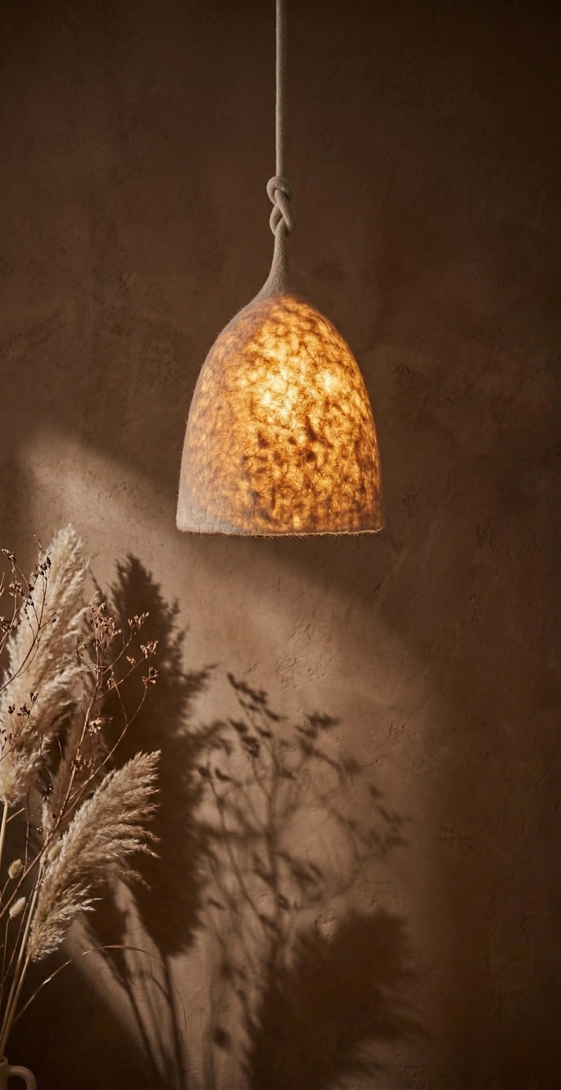 Suspension en Laine Feutrée Beige Fait Main Style Scandinave