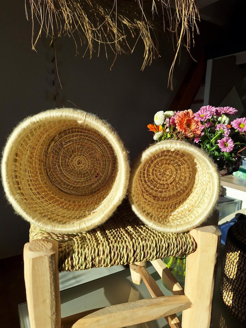 Panier artisanal berbère marocain avec couvercle