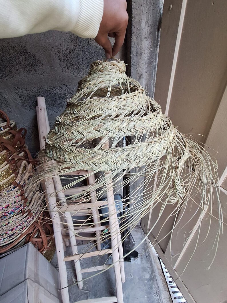 Marocain Spiral Openwork Suspension Artisanale
