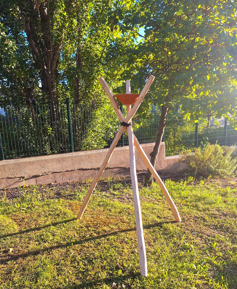 Grand Trépied Bois Brut et Bougie Artisanale - Déco Naturelle & Élégante - Lampadaire Rustique 150cm