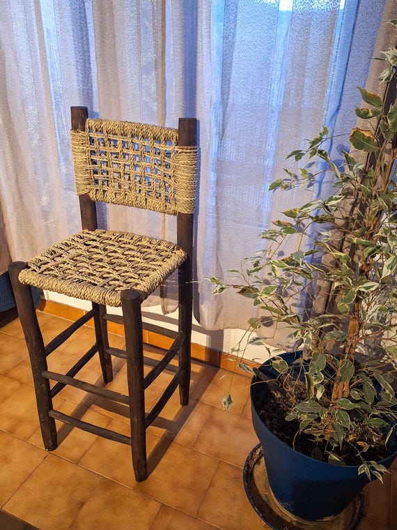Tabouret de comptoir tressé à la main – Style Méditerranéen et Authentique