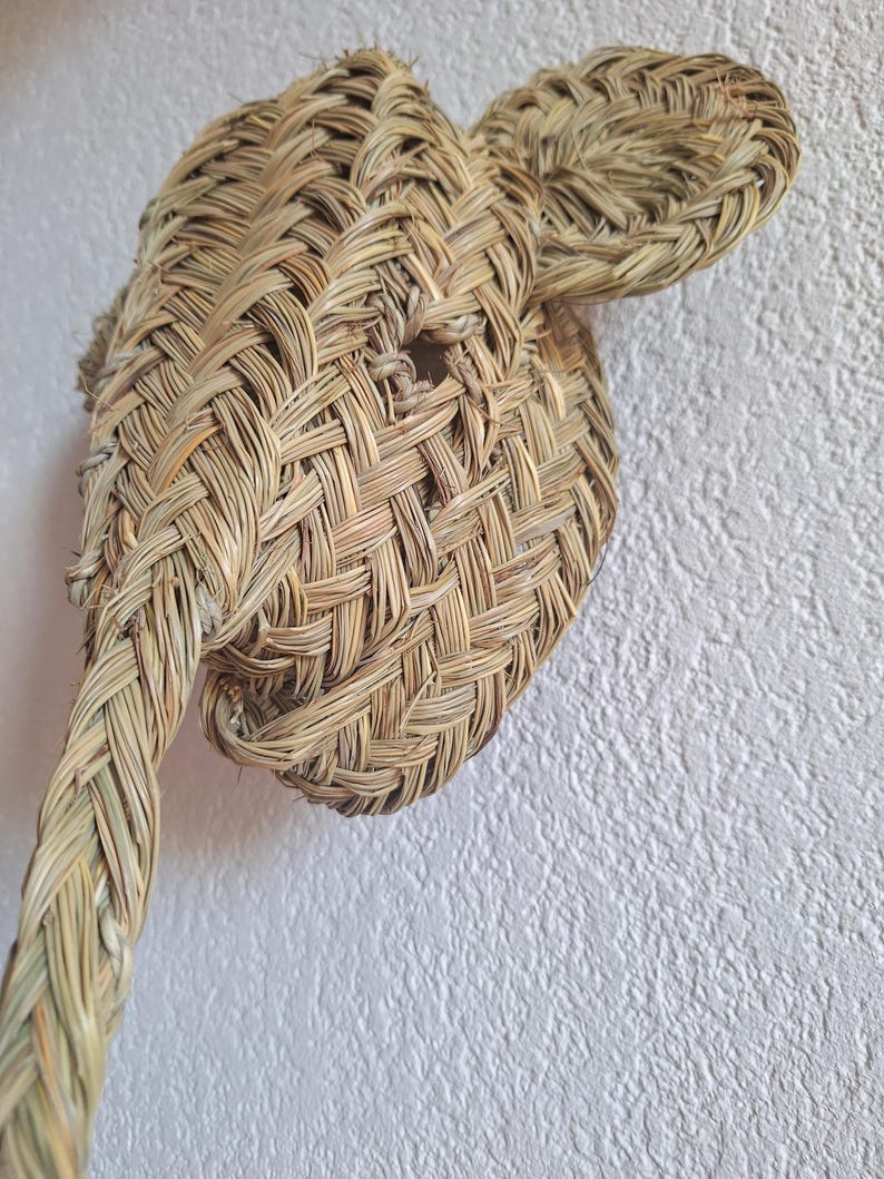 Trophée mural tête d'éléphant en paille tressée