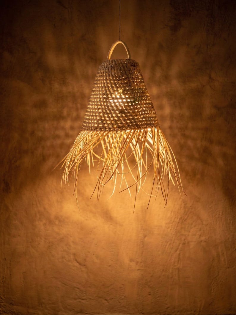Suspension Luminaire Cloche en Feuille de Palmier - Abat-jour Bohème Naturel Fait Main - Éclairage Artisanal Marocain - Déco Méditerranéenne