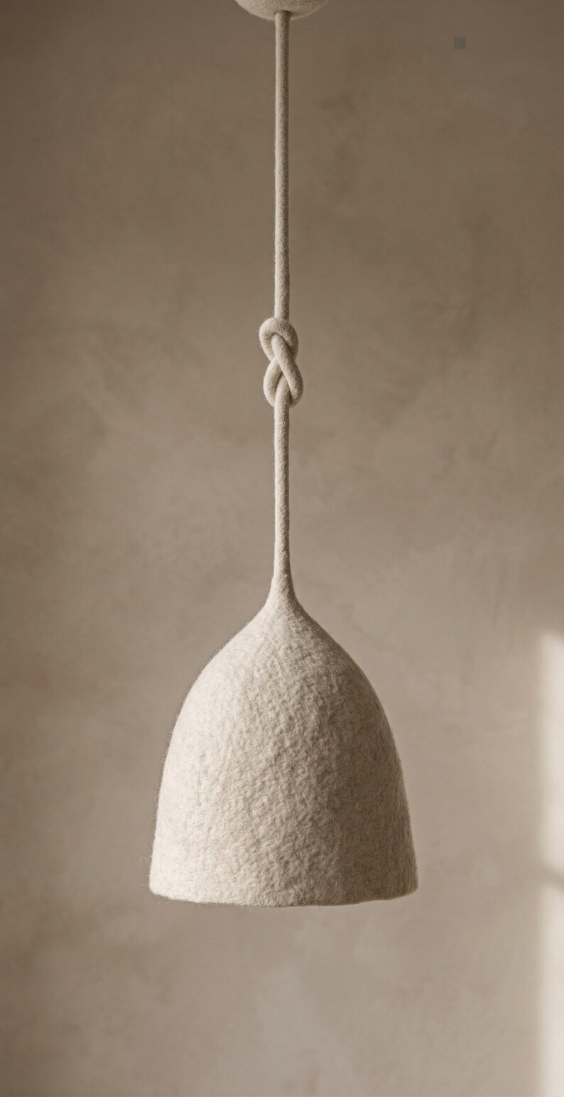 Suspension en Laine Feutrée Beige Fait Main Style Scandinave