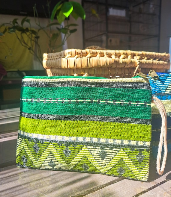 Pochette bohème en tissu berbère