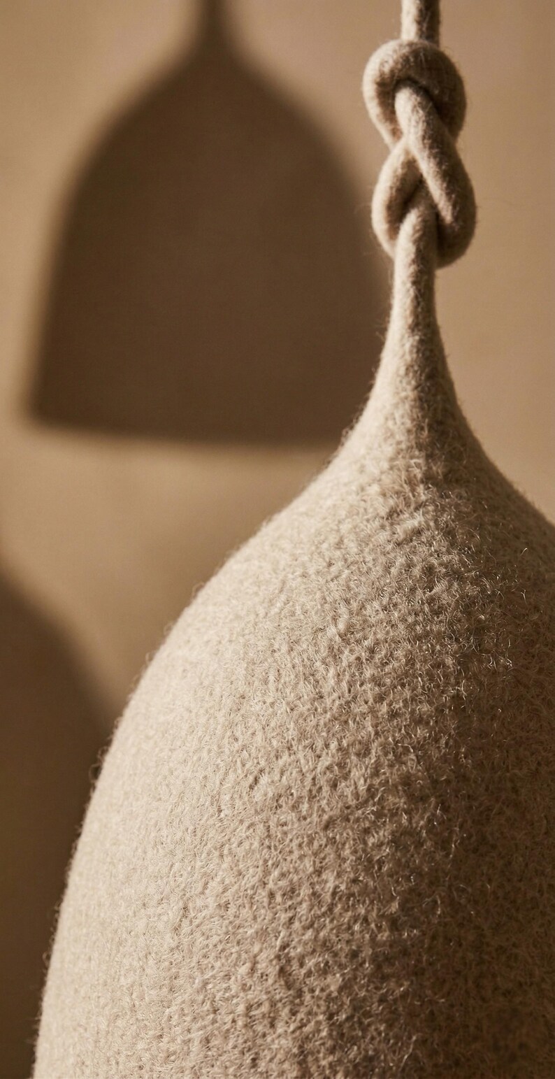 Suspension en Laine Feutrée Beige Fait Main Style Scandinave