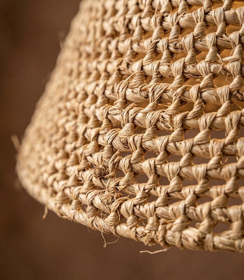 Suspension en Feuilles de Palmier Tressées