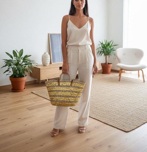 Sac cabas en paille brodée de sequins gris