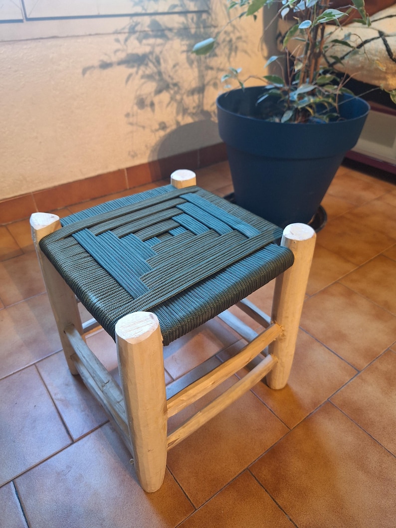 Tabouret marocain en bois et corde vert