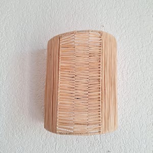 Handmade Natural Raffia Wall Sconce - Decorative Raffia Wall Lighting - Boho Chic Style