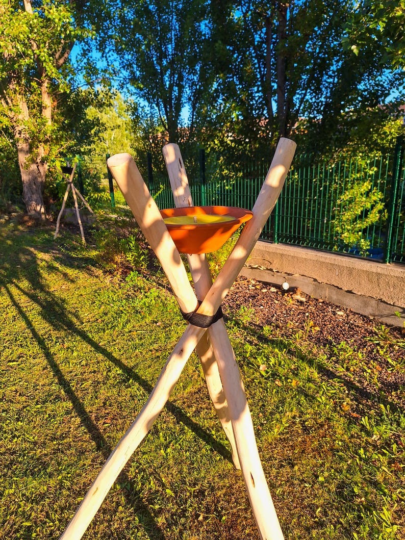 Grand Trépied Bois Brut et Bougie Artisanale - Déco Naturelle & Élégante - Lampadaire Rustique 150cm