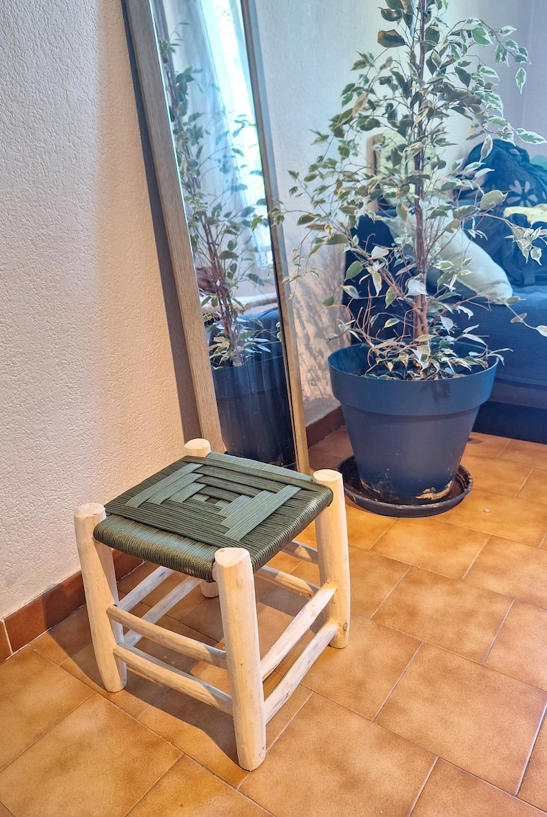 Tabouret marocain en bois et corde vert