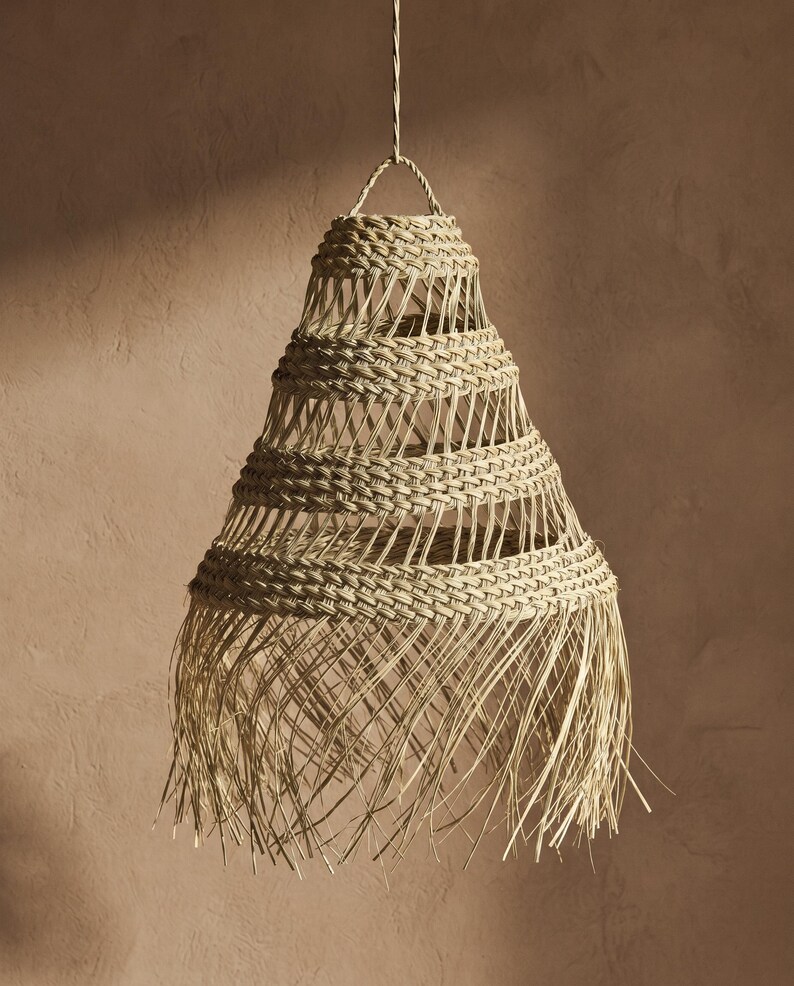 Suspension en Feuille de Palmier Tressée