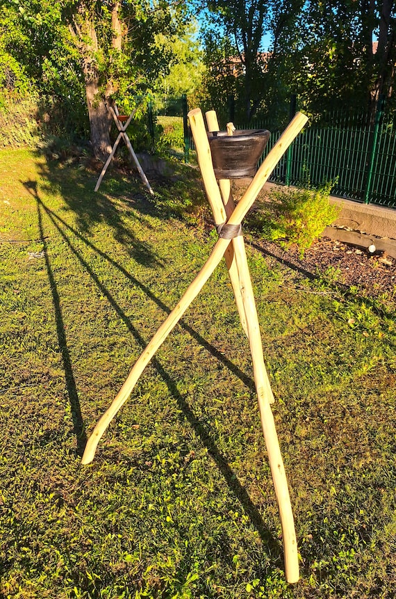 Grand Trépied Bois Brut et Bougie Artisanale - Déco Naturelle & Élégante - Lampadaire Rustique 150cm