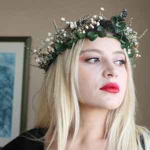 Rustic Dried Flower Crown: Bridal Greenery Headpiece with Boutonniere