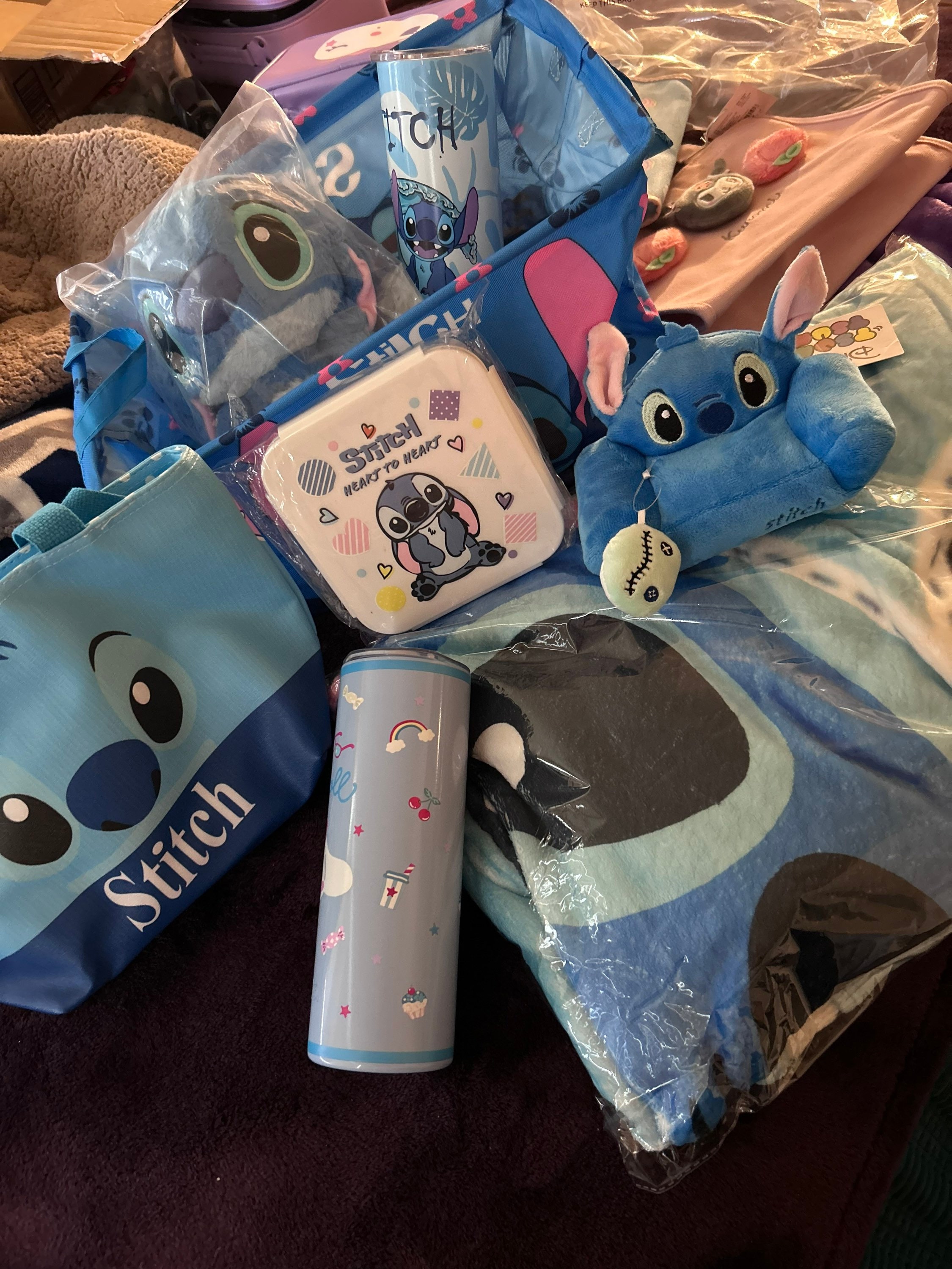 Stitch, Stitch Phone Grip, Stitch Figure, Stitch Pens,stitch Blanket, Ball  Cap, Socks, Lunch Container 