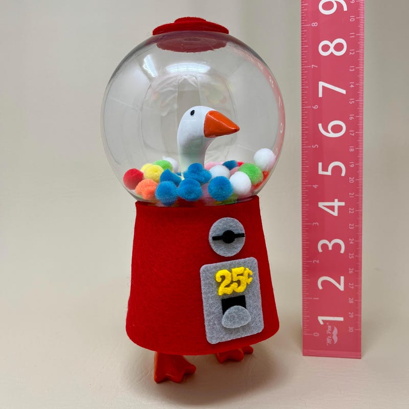 GUMBALL MACHINE OUTFIT for 7" Desk Goose **Outfit Only, goose is not included**
