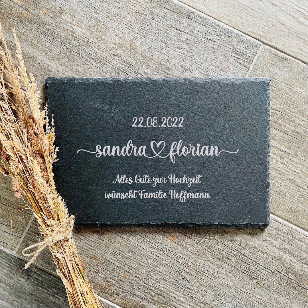 Schiefertafel mit Gravur zur Hochzeit mit Namen und Datum Namenschild