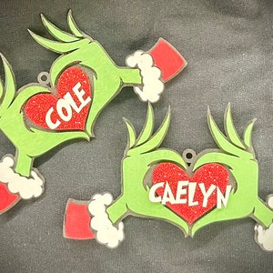 Grinch hands with personalized name