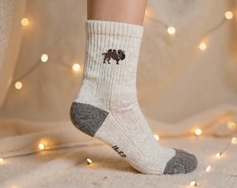 Calcetines de lana de camello: naturales, cálidos, transpirables y orgánicos de Mongolia. Calcetines de invierno cómodos, que absorben la humedad y son resistentes a los olores.