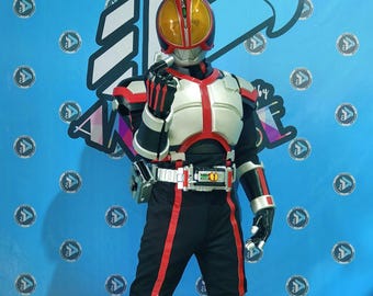 【高品質】仮面ライダーカイザNEXT版 コスプレ衣装一式／塗装完成・着用可能 2025年最新】仮面ライダーカイザ コスプレの人気アイテム - メルカリ