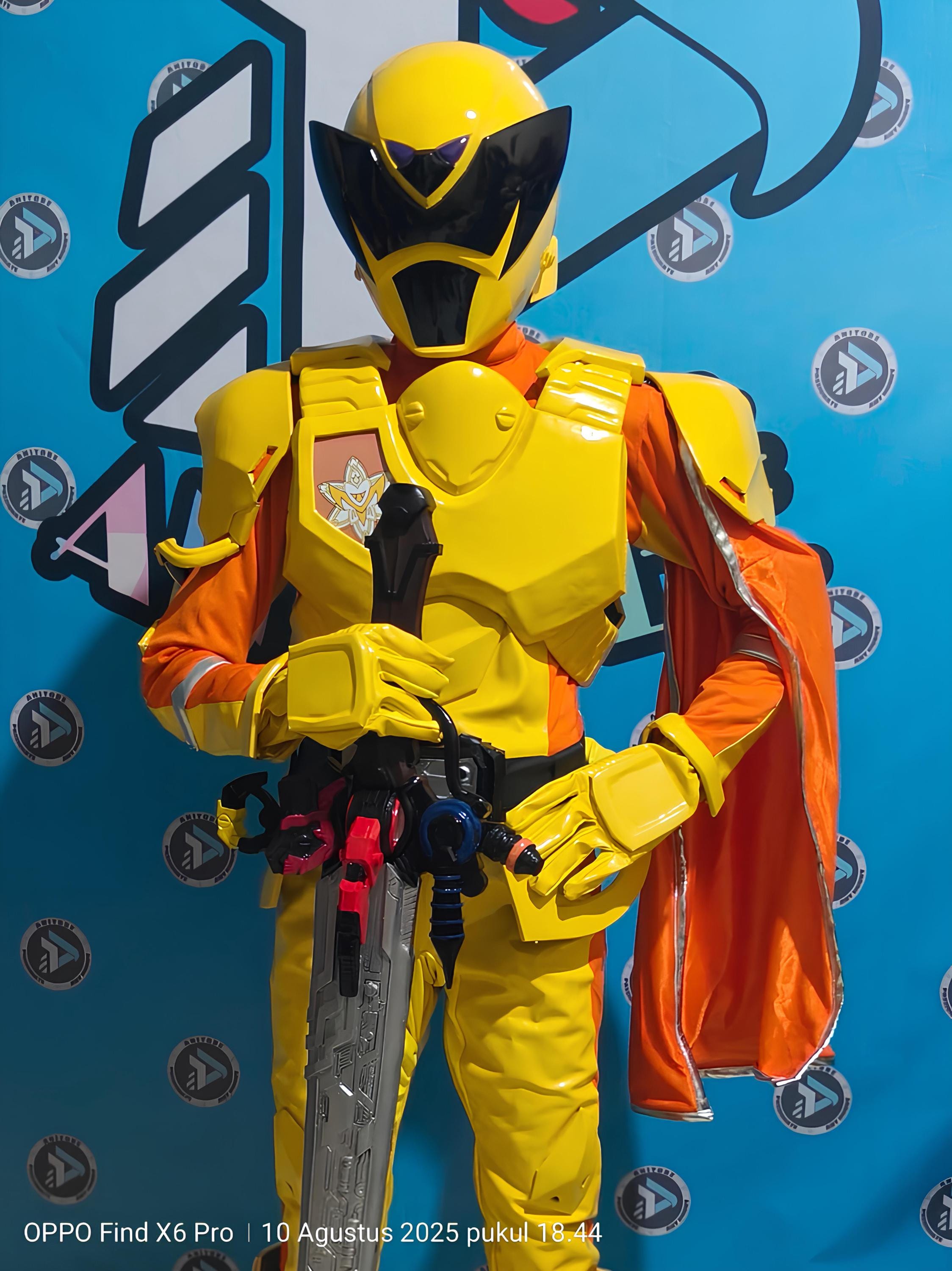 爆竜戦隊アバレンジャー イエロー 公式ジャケット コスプレ 衣装 71CrXXHuPiL._SY350_QL65_.jpg