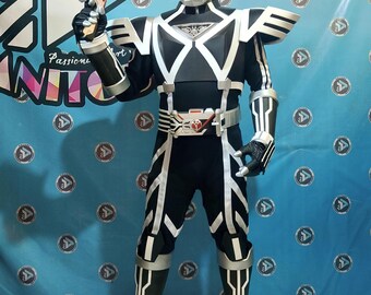 こうちゃん 【中古】仮面ライダーカブト（ファイズ） コスプレ衣装 手作り仮面ライダーコスプレ衣装：ファイズ、カイザ、イクサ、デルタ