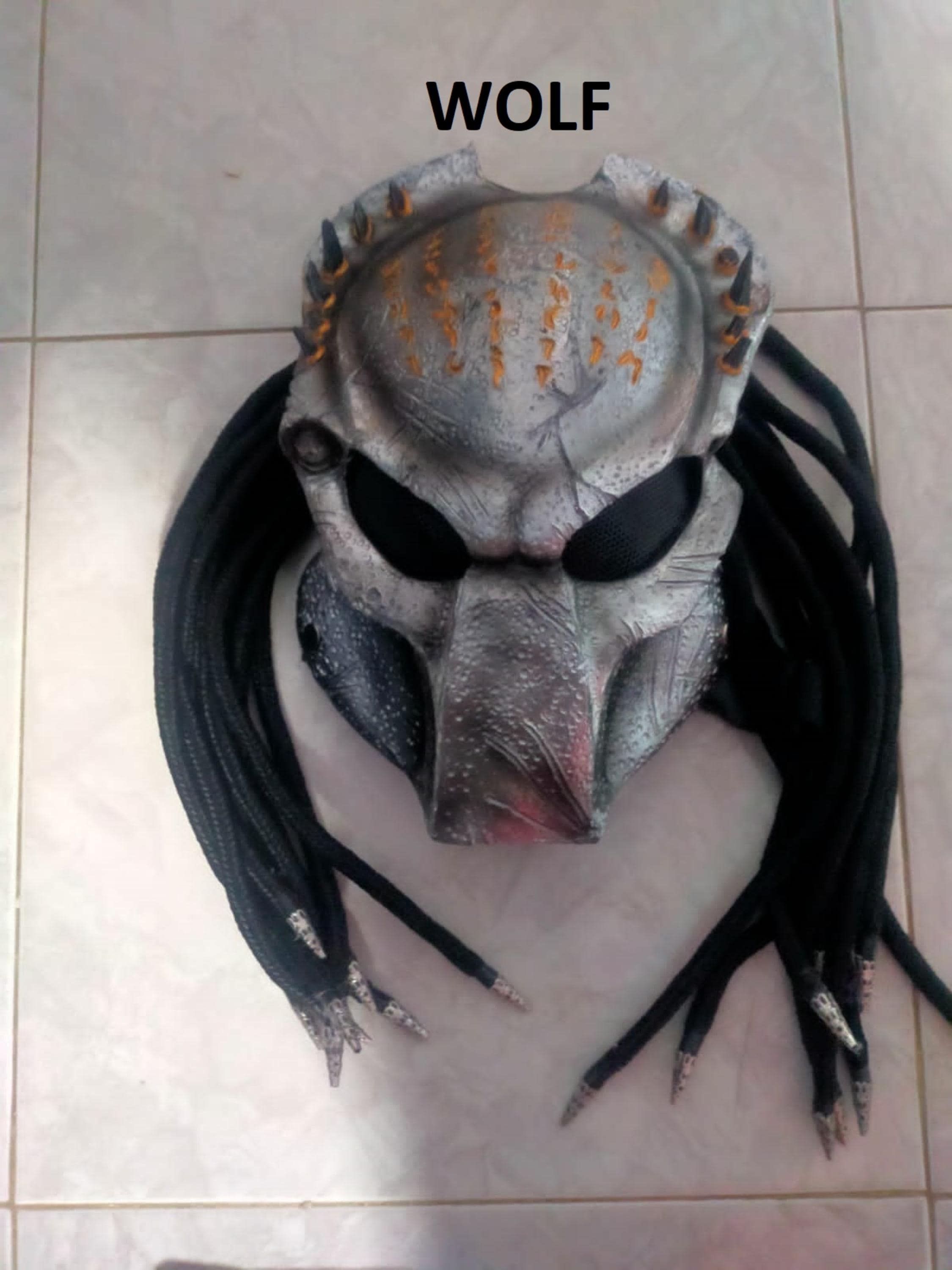 手作りプレデターコスプレヘルメット：ライト付き着用可能なエイリアン