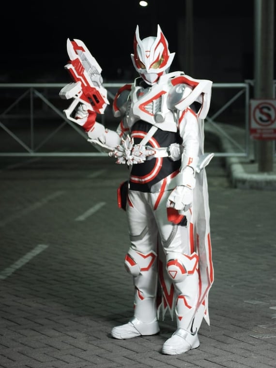 仮面ライダーシリーズのコスプレに使えるGEATS9とコマンド 仮面ライダーシリーズのコスプレに使えるGEATS9とコマンド