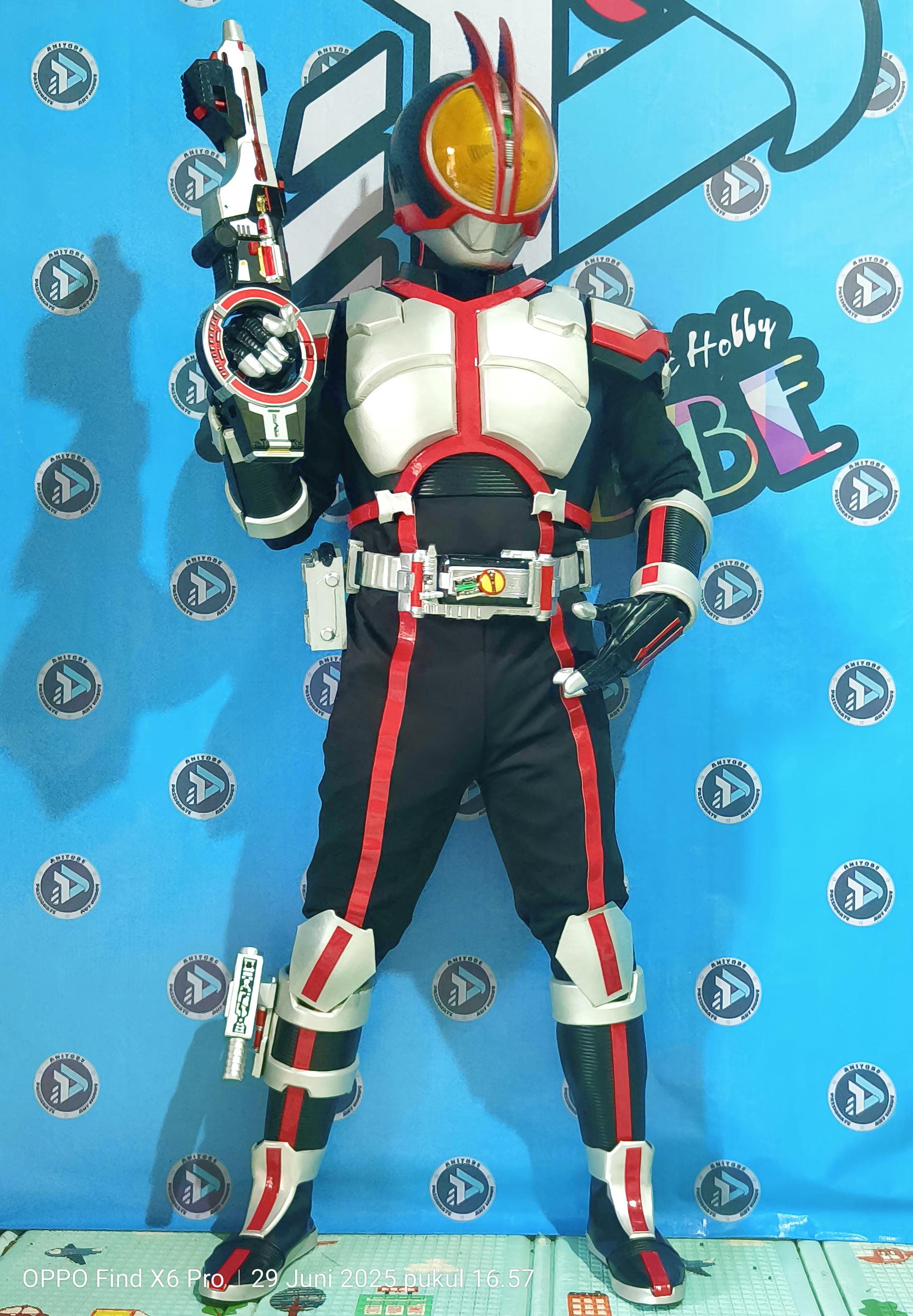 SUPER RHF 仮面ライダーファイズ、カイザ、デルタ　ジャンク品セット SUPER RHF 仮面ライダーファイズ、カイザ、デルタ ジャンク品セット