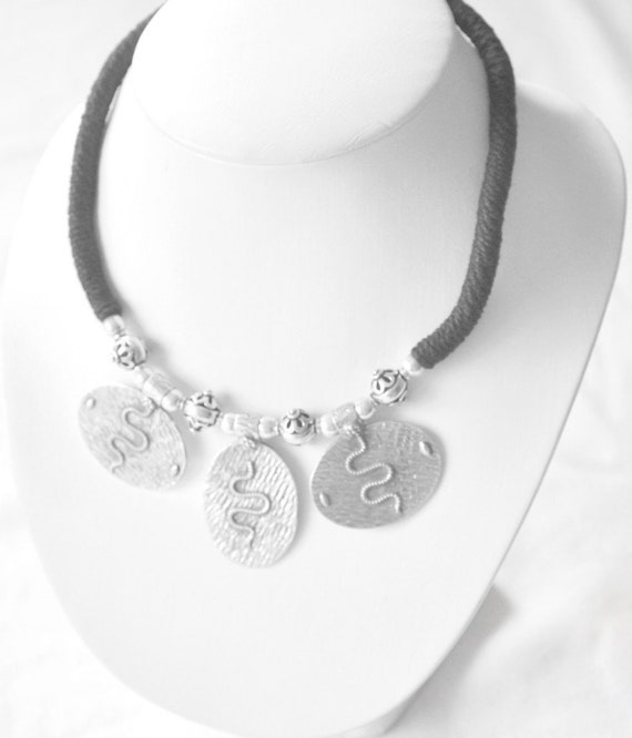 Snake Choker necklace Sterling Silver .925 Gem