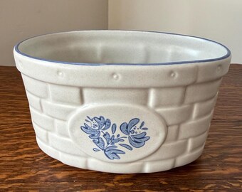 Vintage Pfaltzgraff Yorktowne Oval Basket Weave Stoneware Bowl in USA