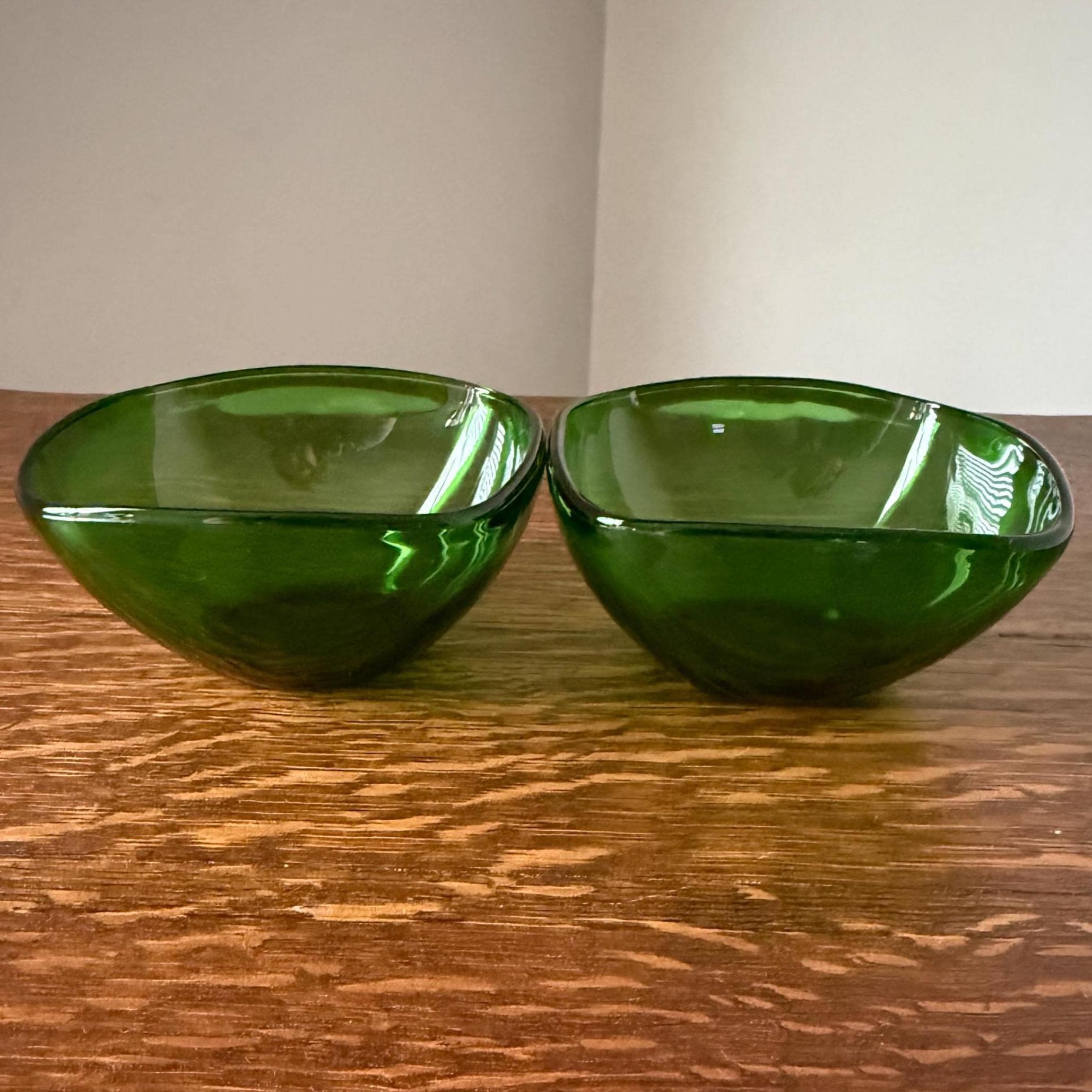 Verre de montre. Acrylique, Minéral ou Saphir ? Le Comparatif