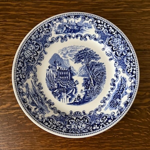 Vintage Royal Sphinx Cambridge Old England Blue Plate Made in Holland