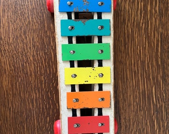 1964 Vintage Fisher Price Pull-A-Tune Xylophone Toy