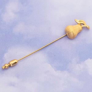 Vintage Art nouveau Gold Tone Pear Design Stick Pin - S19
