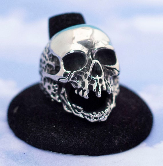 Vintage Gothic Silver Skull Biker Bones Ring - S22 - image 1