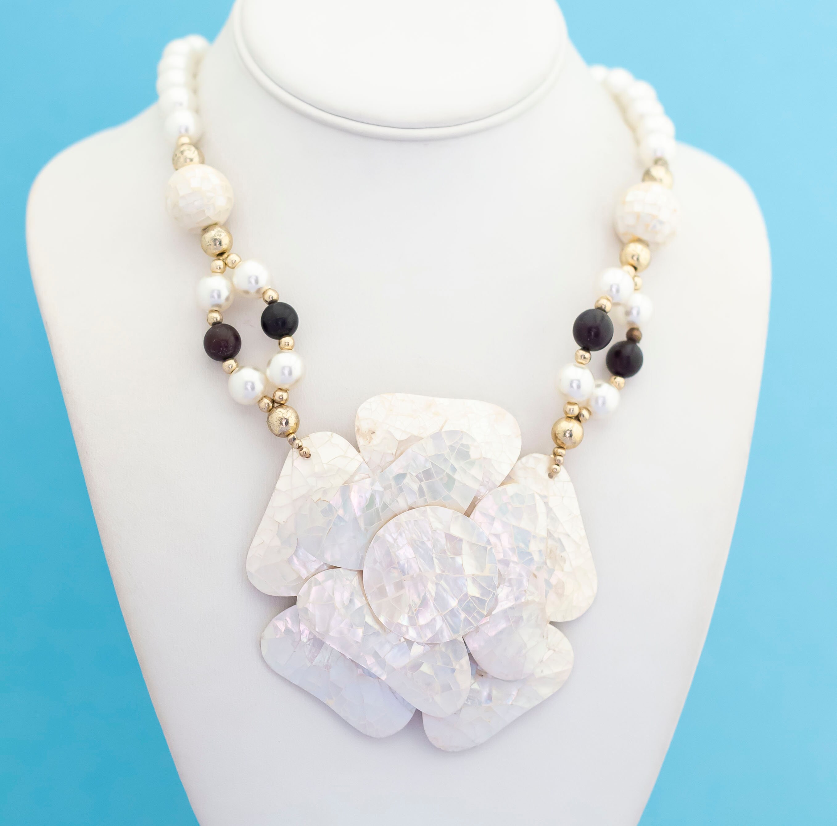 Vintage Avant Garde Floral Pearl and Gold Tone Pendant