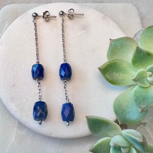 Lapis Lazuli Tropfen Ohrringe in Sterling Silber