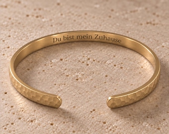 Personalisierter Armreif mit Innengravur | Gehämmerter Edelstahl-Armreif | Geschenk für Partnerin, Mama oder Freundin