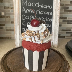 Fake cupcakes