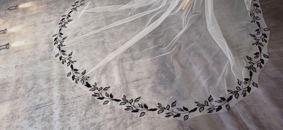 Black Leaf Embroidered Wedding Veil  Elegant One-Tier with Comb