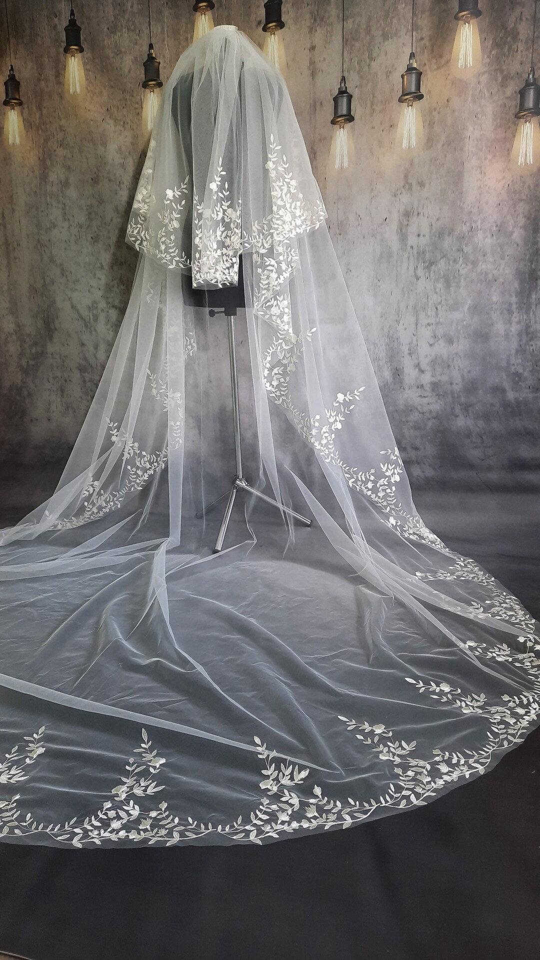 Embroidery Floral Veil, Long Flowered Veil, Cathedral Veil, Bridal Veil