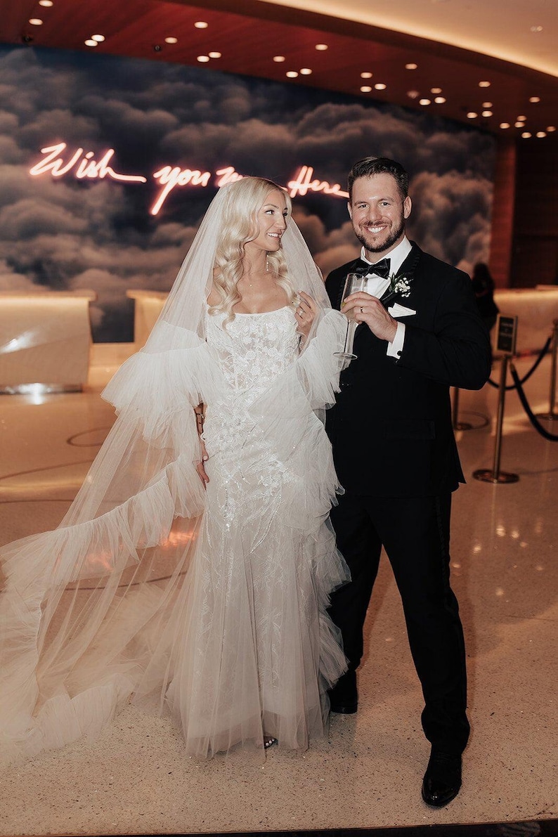 Ruffles wedding Veil and blush, two-tiered veil with ruffles along the edge of a veil made of soft tulle, a trend of 2024 image 7