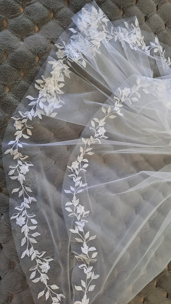 Embroidery floral veil, long flowered veil, cathedral veil, bridal veil, flower lace veil, bohemian wedding veil, floral lace veil