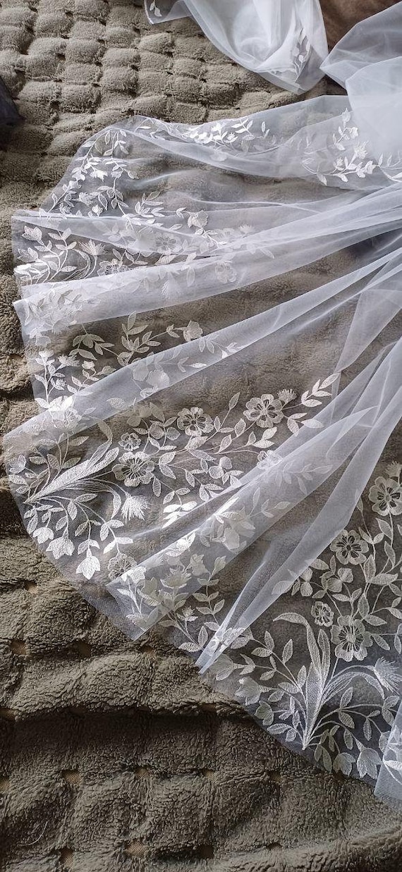 Wedding veil, Floral veil, Embroidered Veil with Waterfall Train - Bridal Hair Comb