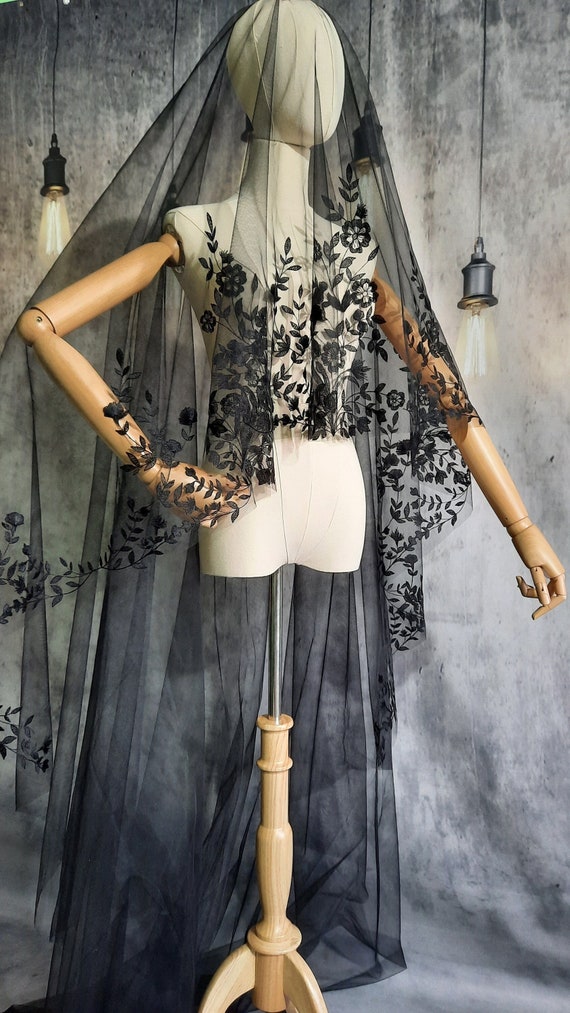 Black floral veil, black tulle glives as a gift, black veil  embroidery along the edge of the train black veil with leaves on the crest