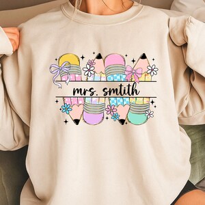 Preppy Teacher Pencil Coquette Bow PNG with Custom Name, Teach Love Inspire Sublimation, Checkered Pencil Design for Back to School